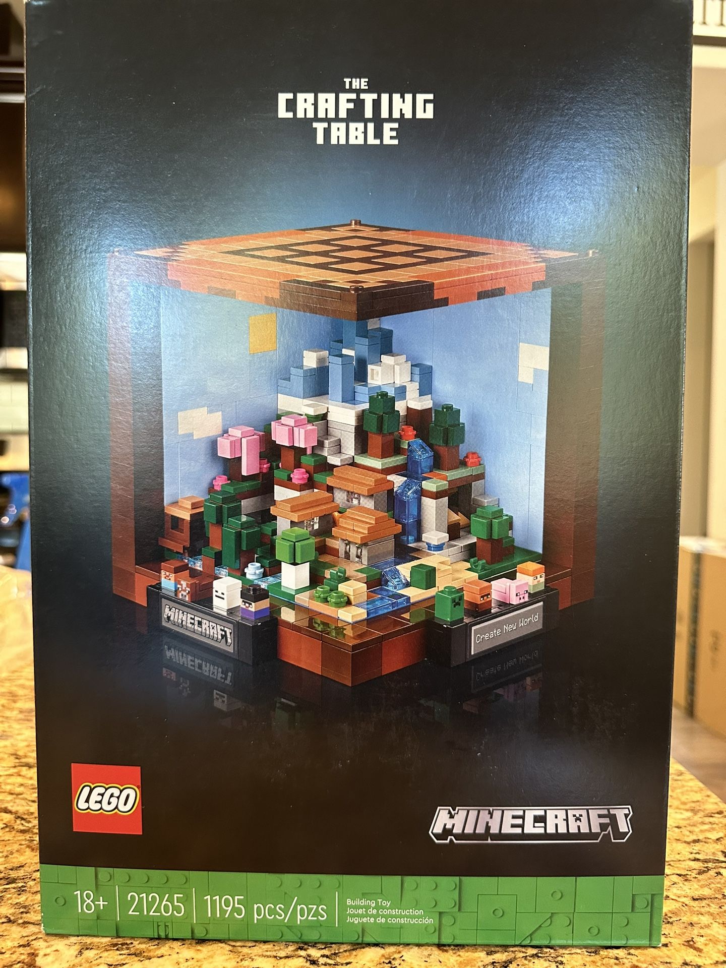 LEGO Minecraft – The Crafting Table Building Set (21265) – Adult Display Set