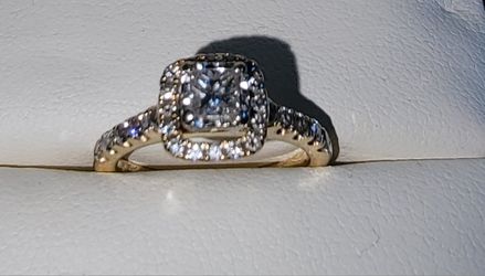 Diamond Engagement Ring Size 7
