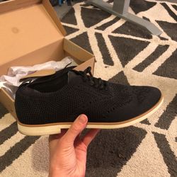 Euro soft Black Virida Shoe size 9