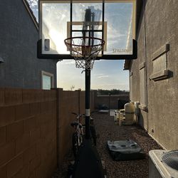 Adjustable Basketball Hoop (7.5ft-10ft)