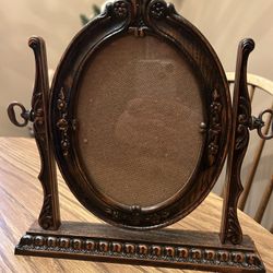 Vtg British registered Oval Photo Frame Swing Tilts Swivels  Faux-Wood