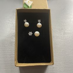 White Gold Plated Pearls Ring And Earrings