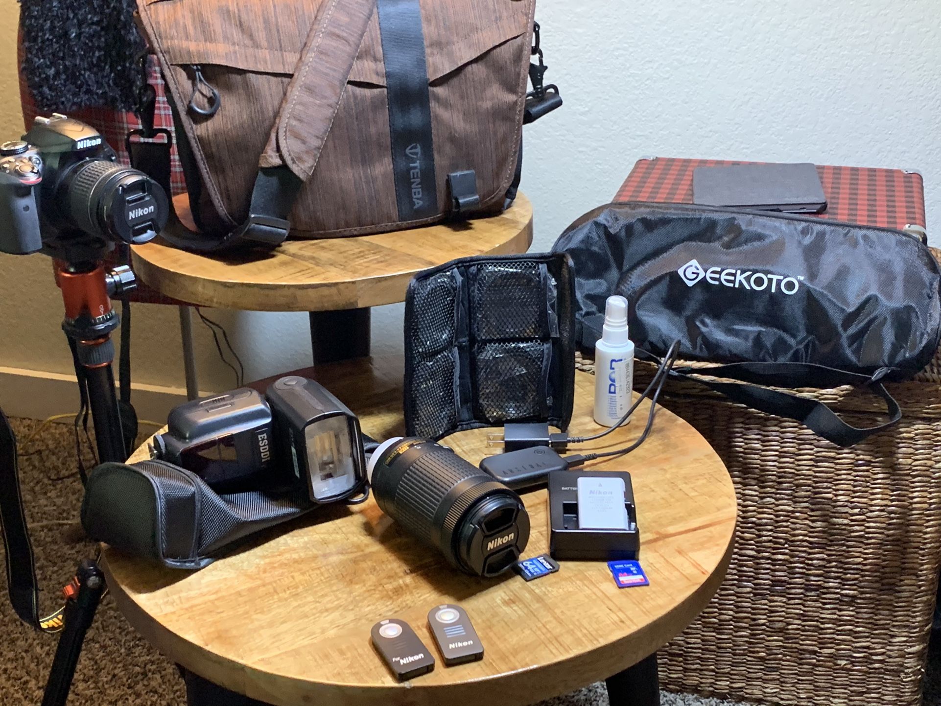 Nikon D3400 Camera Plus Lots of Extras