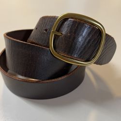 Eddie Bauer Women’s Brown Leather Gold Brass Hardware Buckle  Belt size L