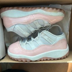 Jordan 11 Pink And White 