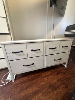Drawer with 6 cabinets multipurpose moving out sale