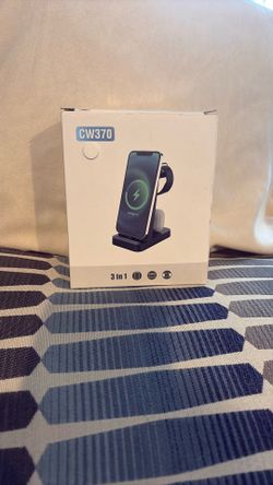 Charging Three In One System Apple