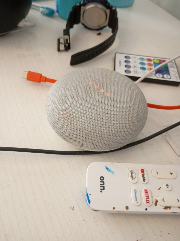 Google Nest Speaker 