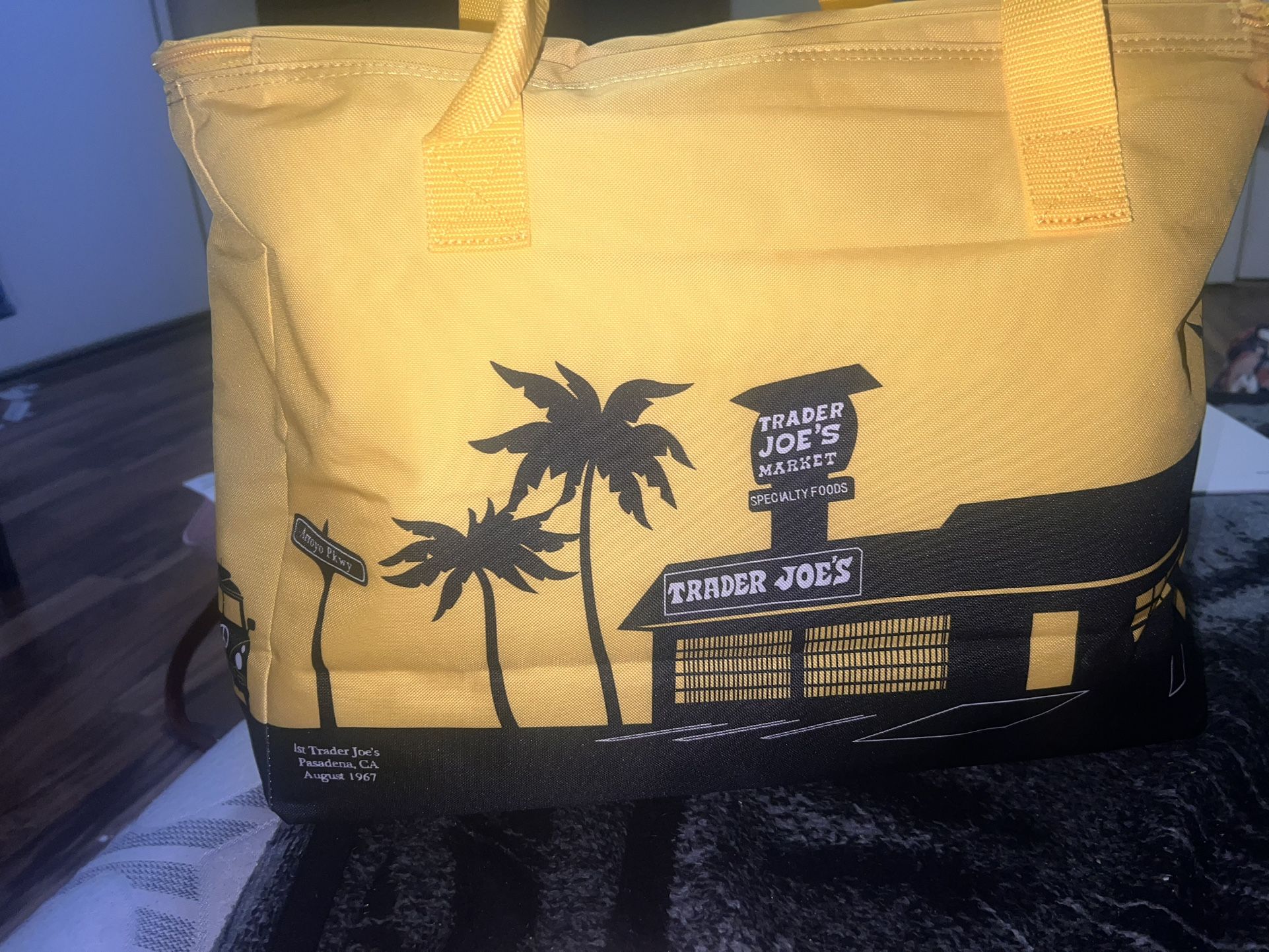 Trader Joe's Yellow Insulated Tote / Reusable Grocery Bag Extra Large