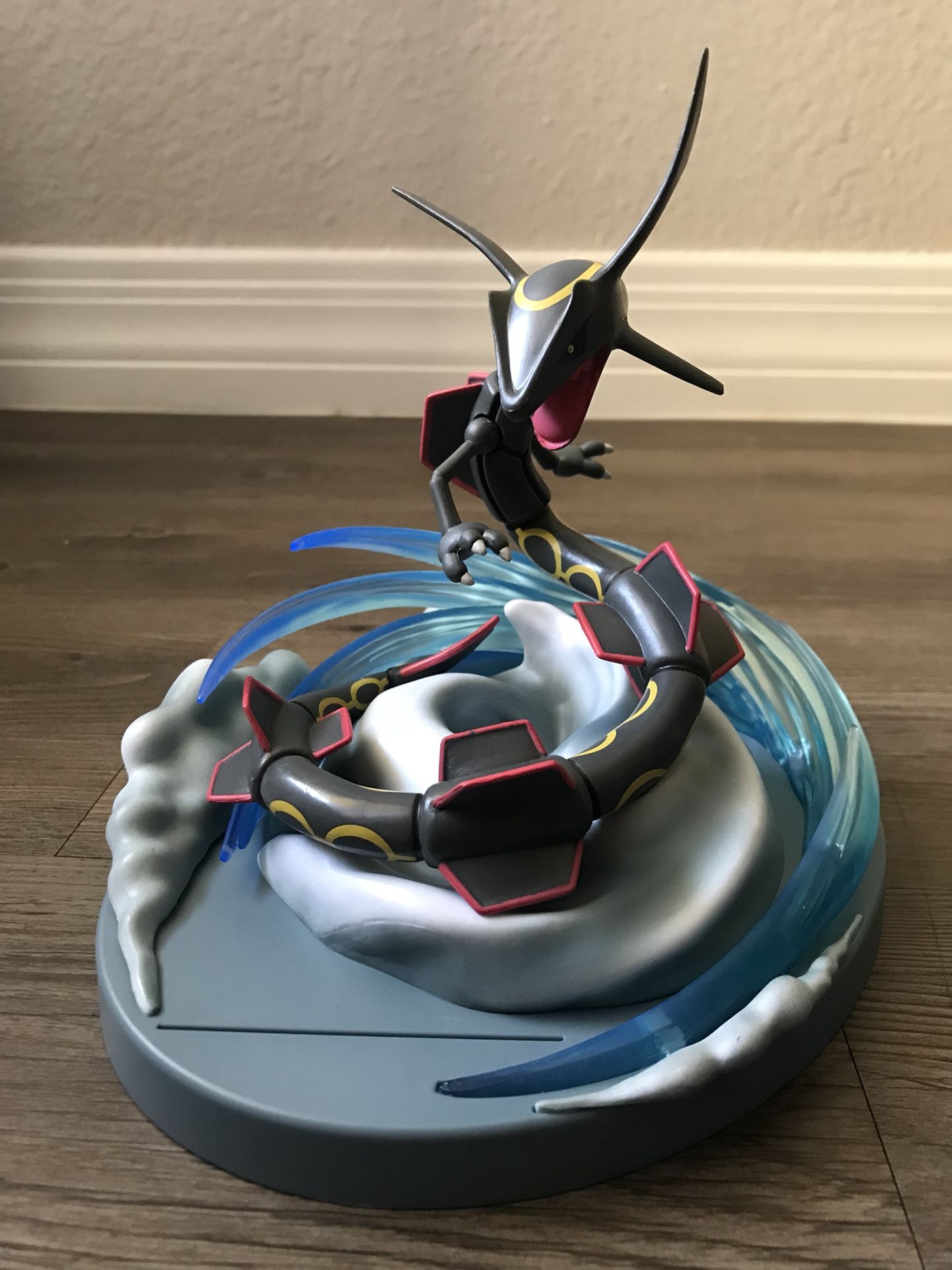 Shiny Rayquaza GX Custom Pokémon Card Display Case — GeeksStop