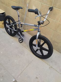 Bicycle gt open to offers