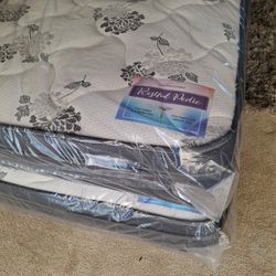 Mattress Pillow Top New 