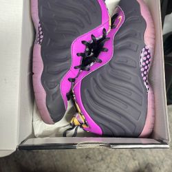 Nike Little Posite Size 1