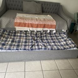 Day Bed