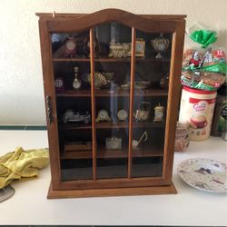 Little Cabinet 