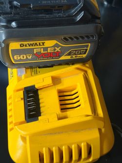 Dewalt Battery +Charger Kit Like New