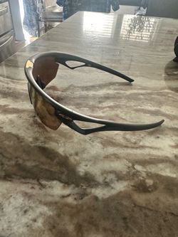 Oakley Sphaera Prizm