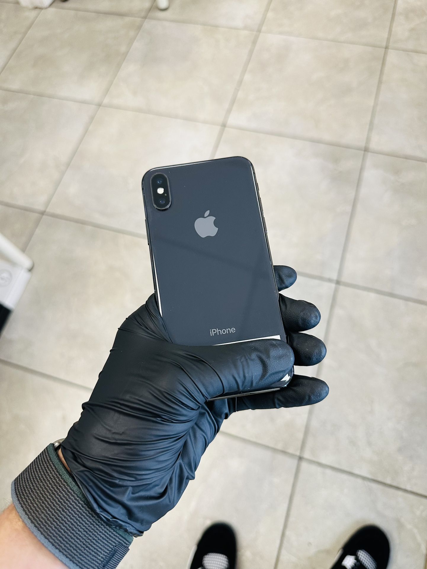 iPhone X Unlocked