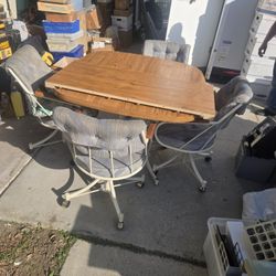 Full Kitchen Table Set  With Extention Leaf