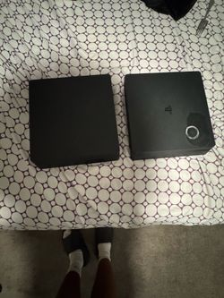 2 Playstations 1 controller for cheap