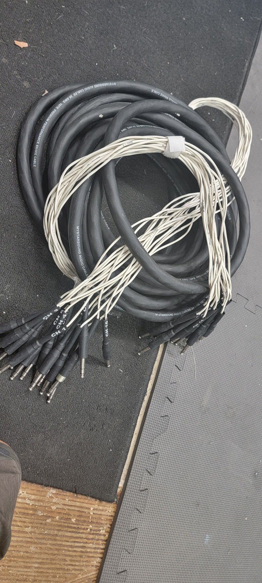 16 X 50' TRS Patch Cable