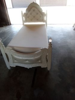 Bed single