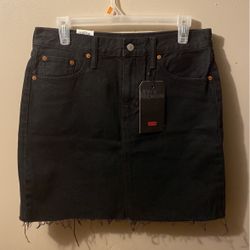Levi’s Black Denim Jean Skirt BRAND NEW W/ TAGS