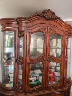 Wooden Hutch Display Cabinet