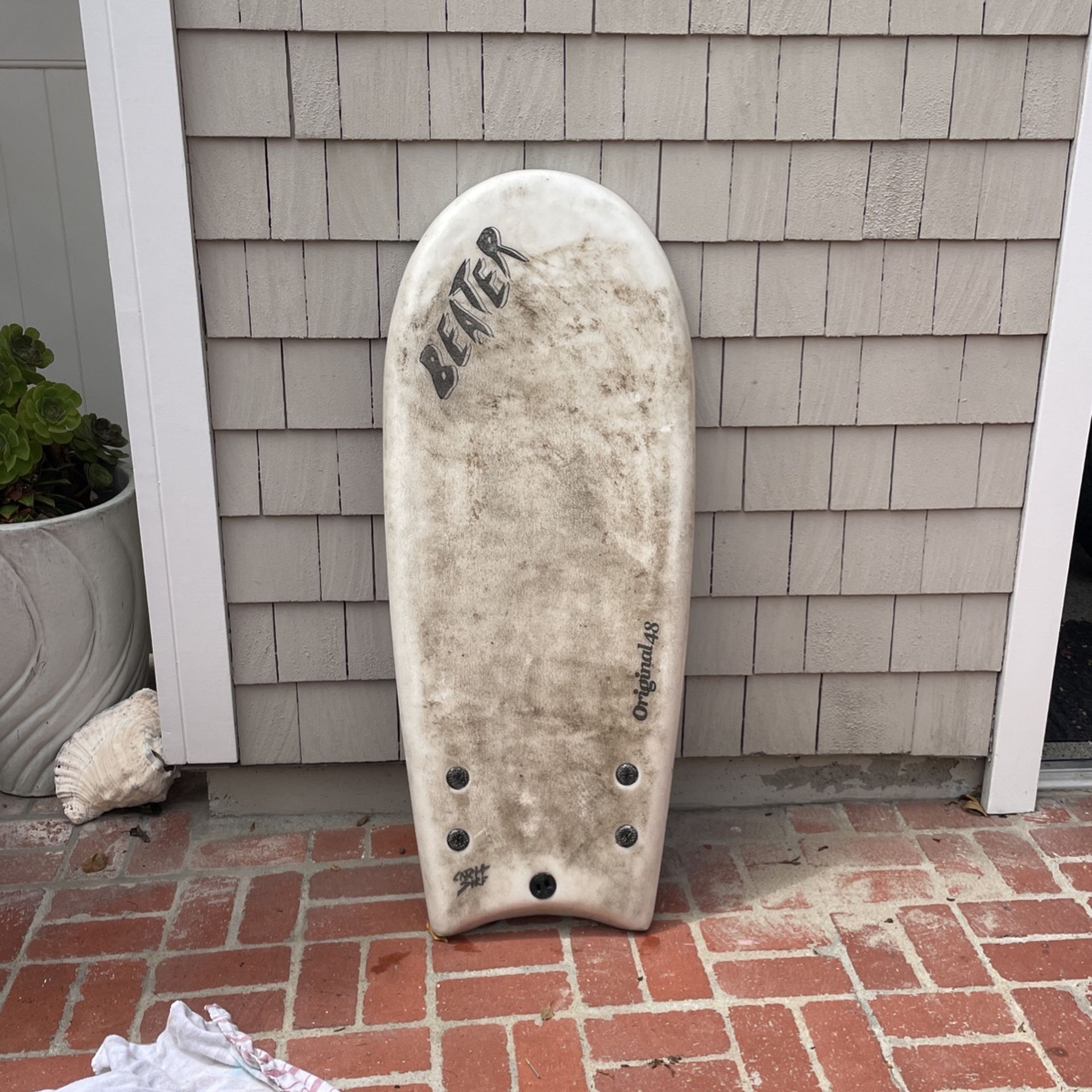 Catch Surf Beater Board