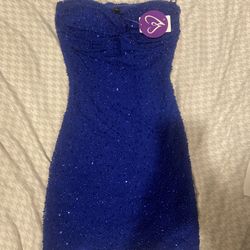 Windsor Homecoming Dress