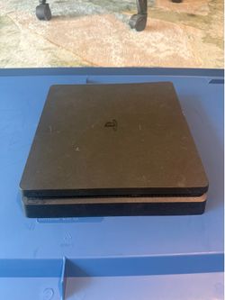 PlayStation 4 Slim