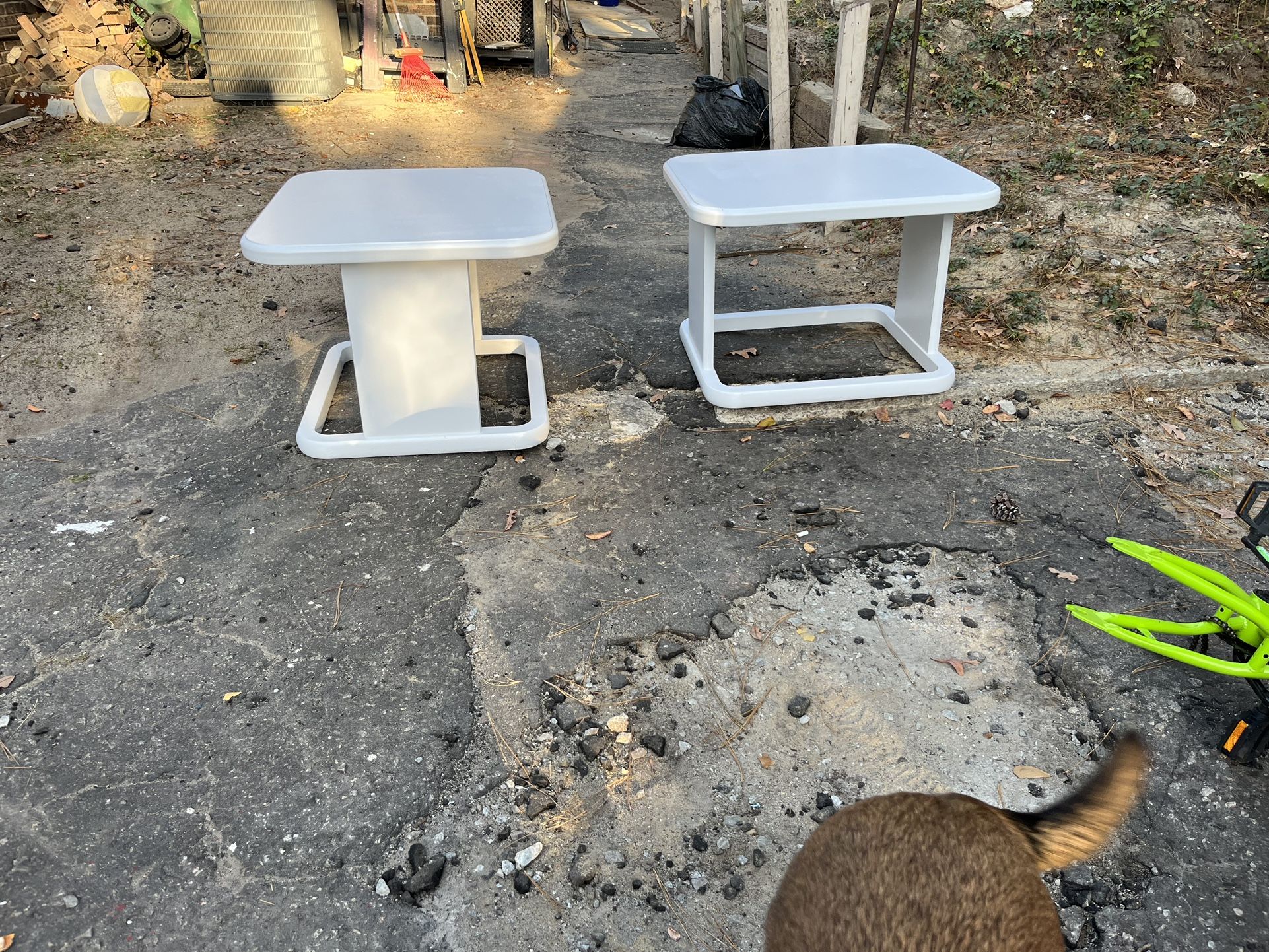 End Tables/coffee Tables 