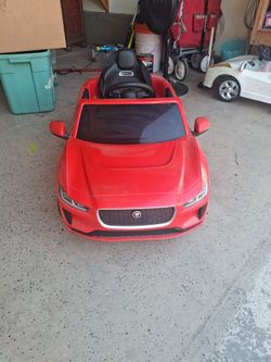 Electric  Car.  Good Condition But You Need The Charger