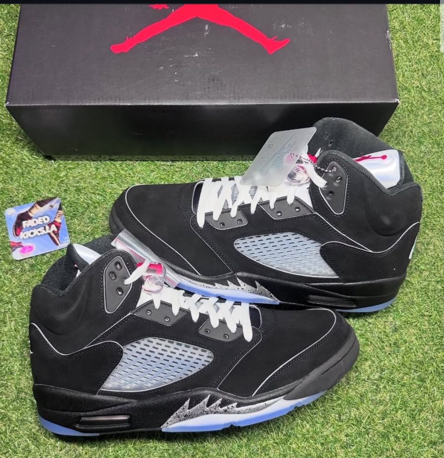 Jordan 5 Metallic