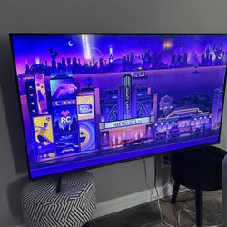 58 Inch Hisense UHD 4K Roku TV 