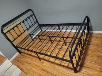 Bed Frame Full size Metal