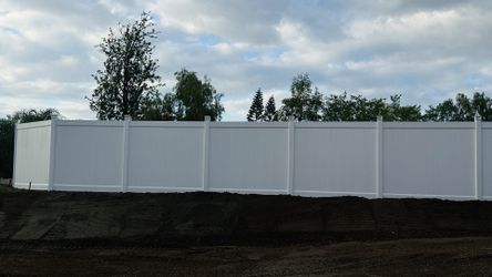 Vinyl Fence 