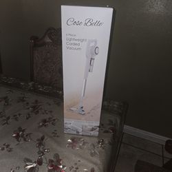 6-piece Lightweight  Corded Vacuum 