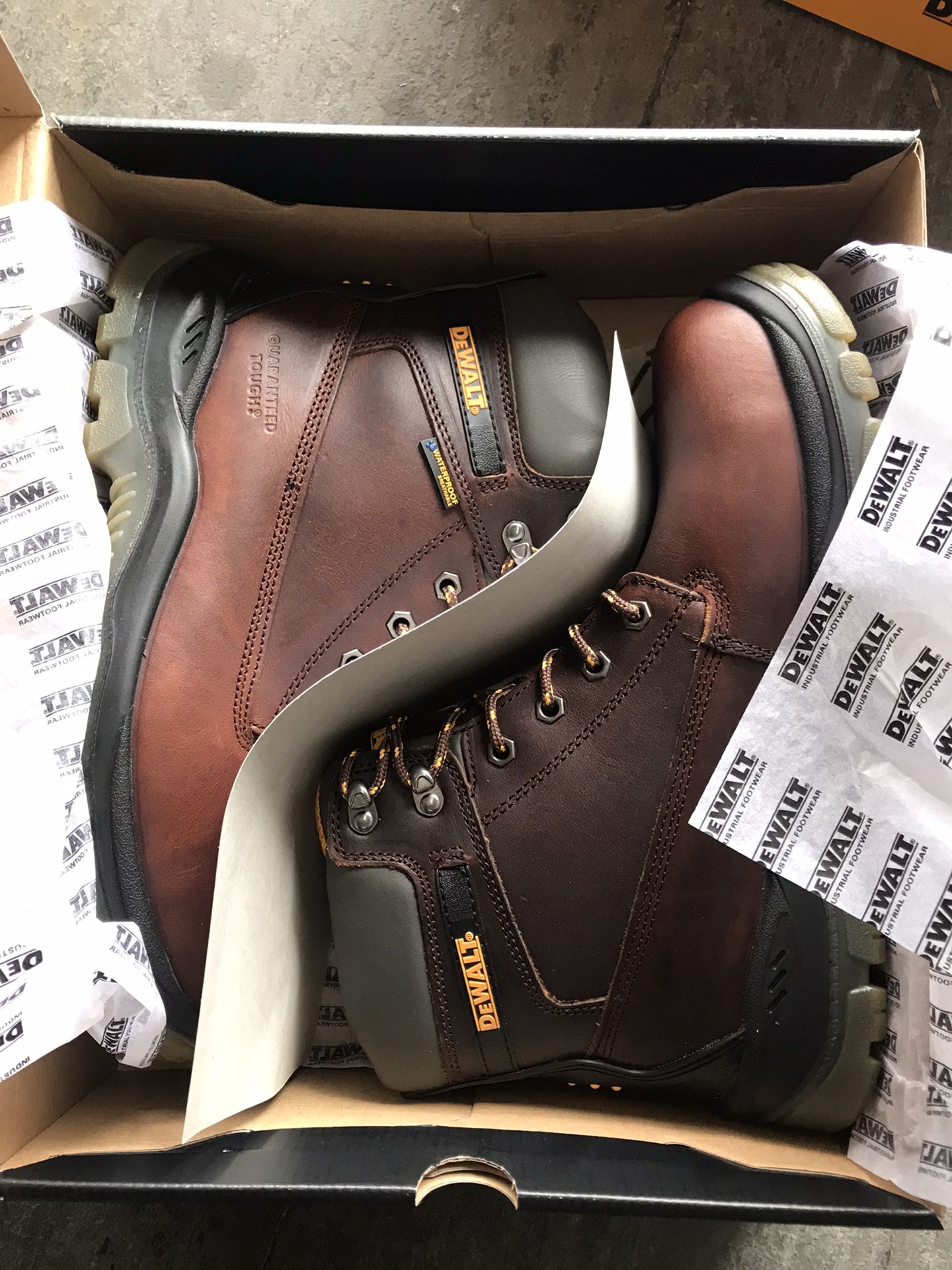 DEWALT Men's Titanium Waterproof Work Boots - Steel Toe - Brown Size 11(W)