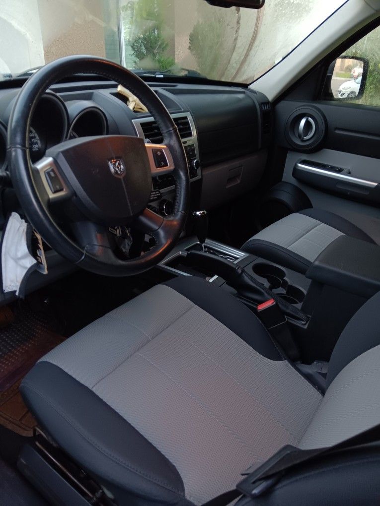 2007 Dodge Nitro
