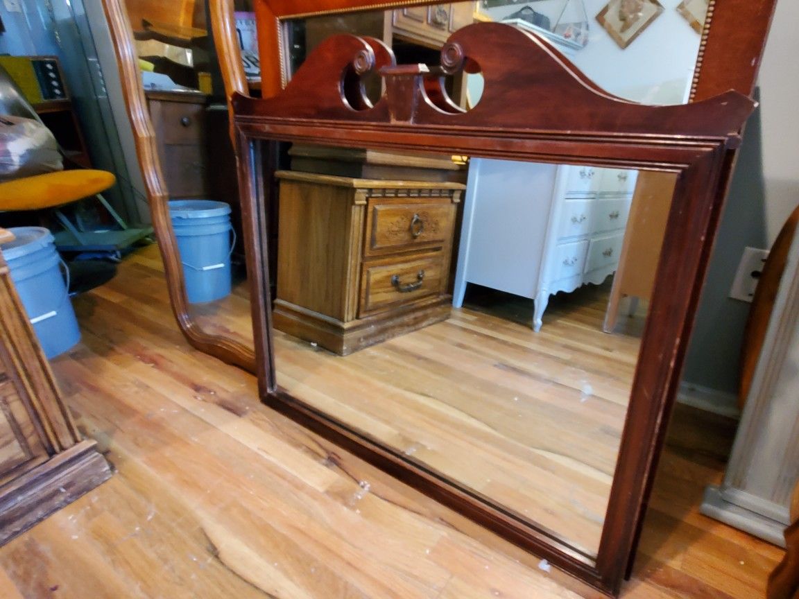 Vintage & Antique Mirrors 