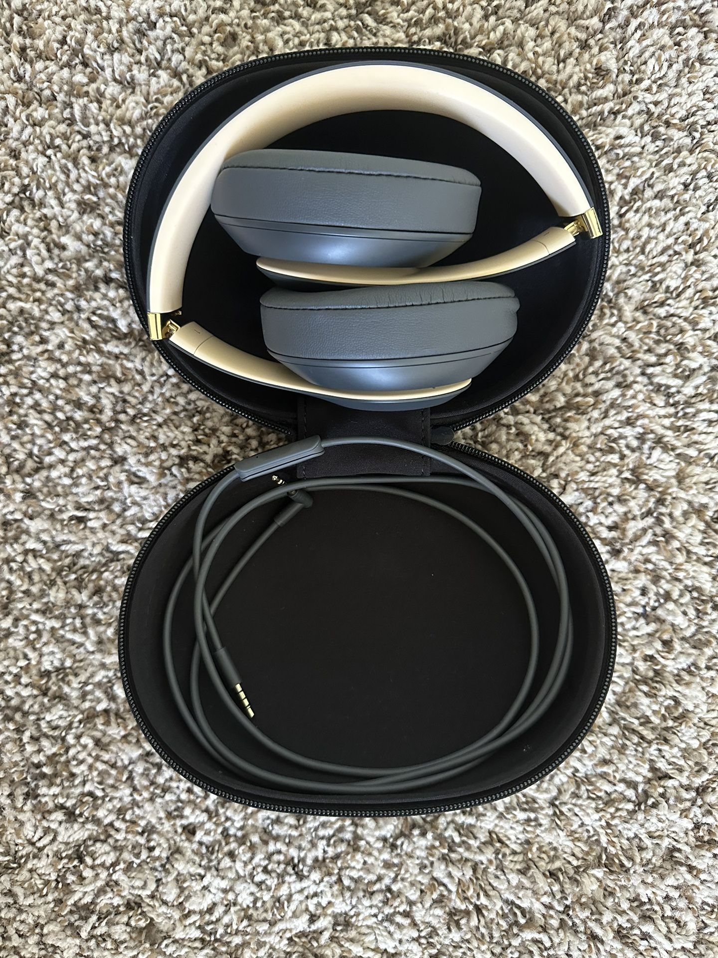 Beats by Dre Studio 3 Wireless - Black/Gold