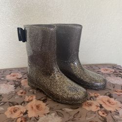 Girl Rain Boots Size 4