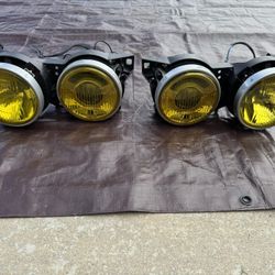 BMW E30 Hella Yellow Headlights 