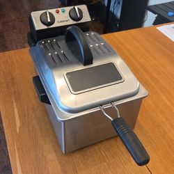 Deep fryer 4 quart max