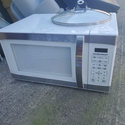 Hamilton Beach Microwave