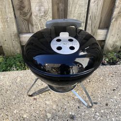 14” Weber Charcoal Grill 