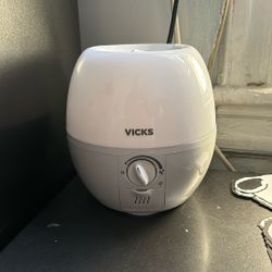 Vicks Humidifier