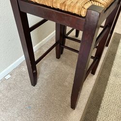 2 Stools Free