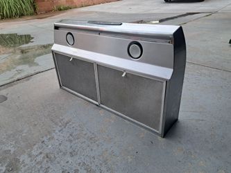 36 " Kenmore hood in really good condition  3 speed